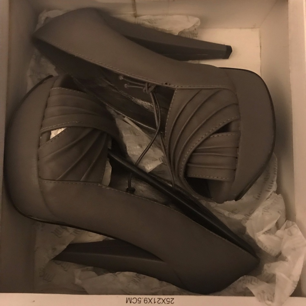 Women’s heels